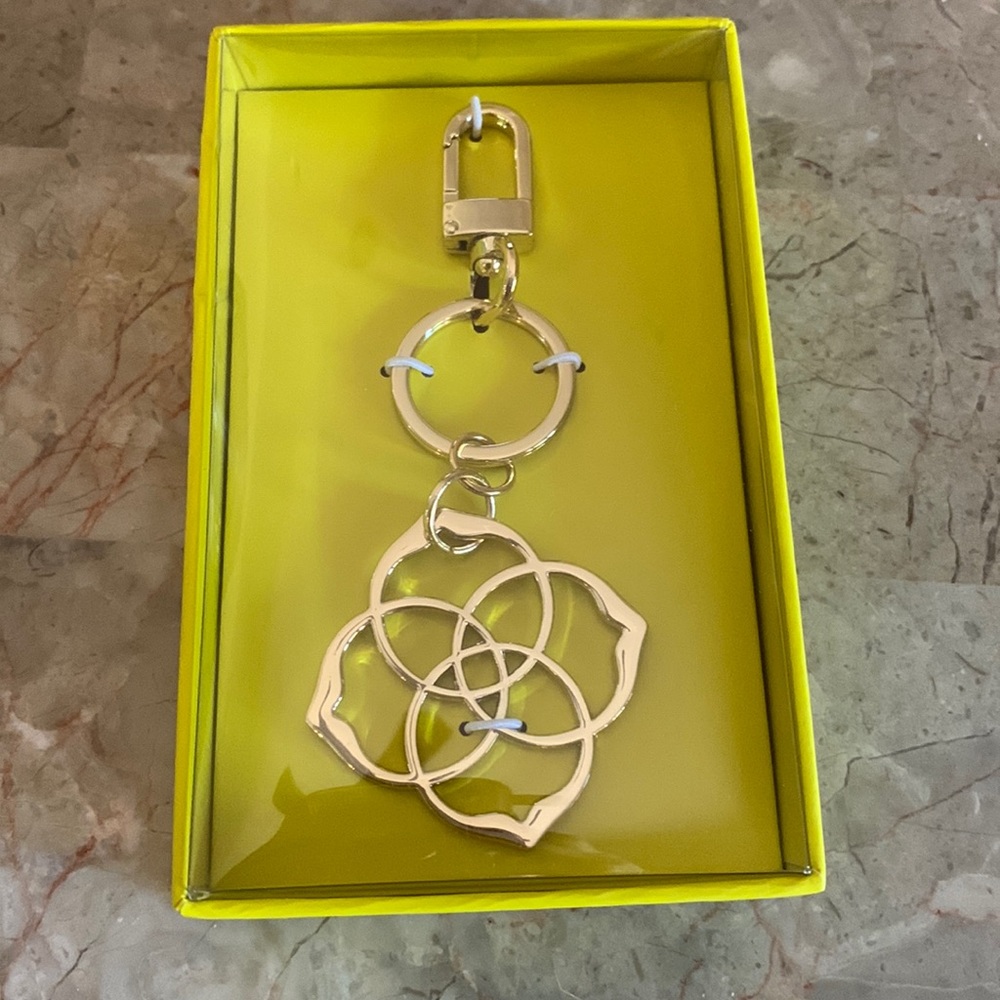 Kendra Scott Dira logo key chain, gold color